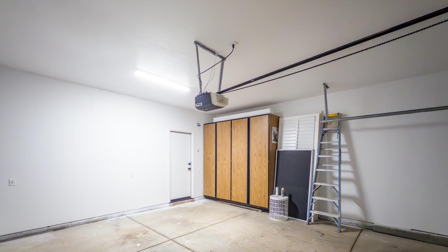 1464 Willow Bend Road