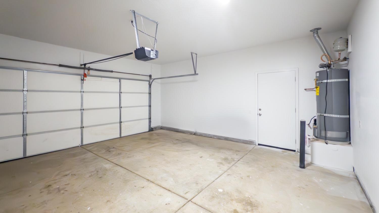 1464 Willow Bend Road