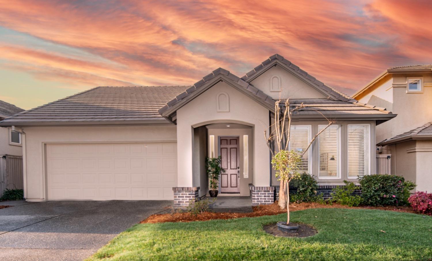 1464 Willow Bend Road