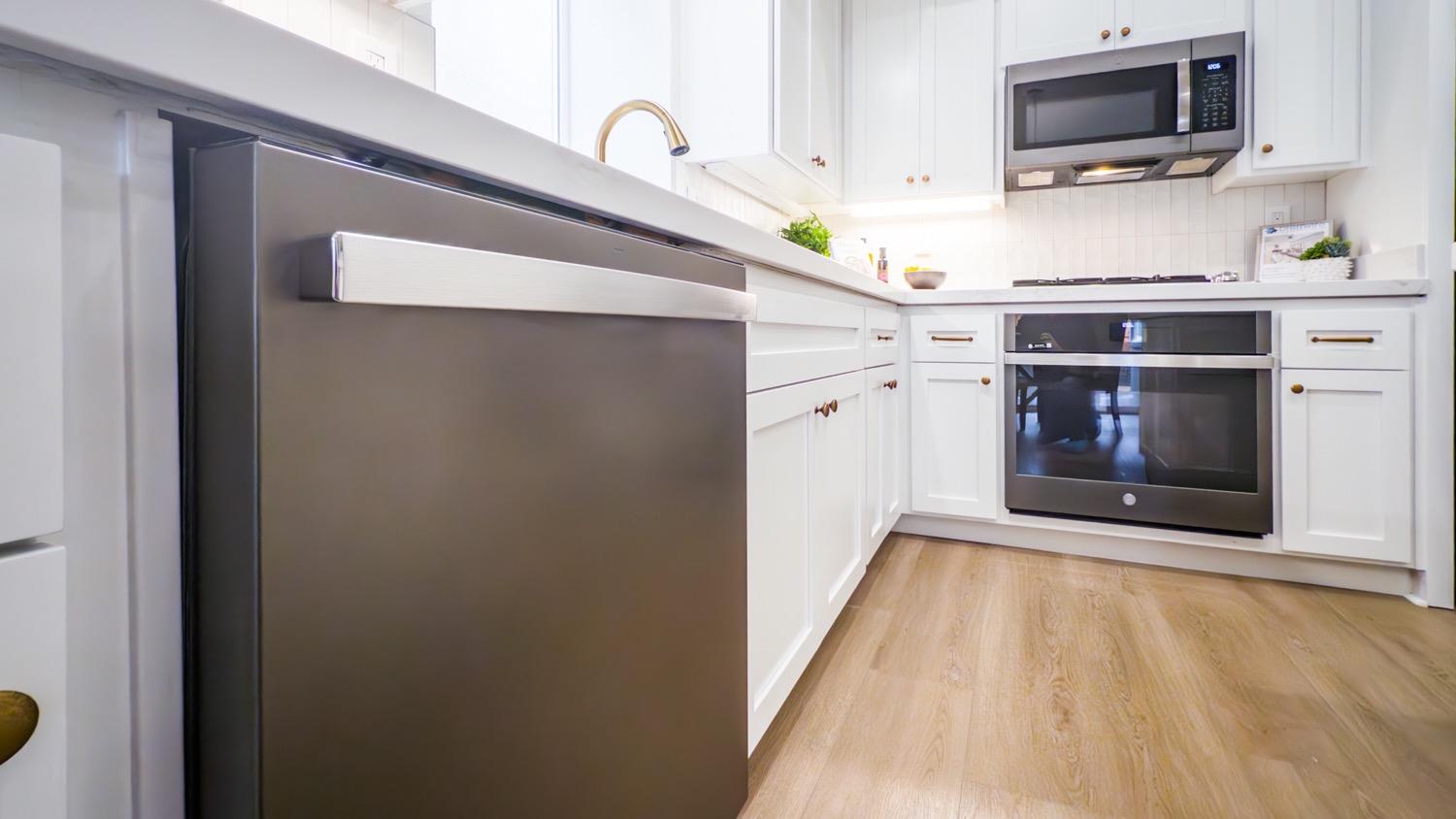 1464 Willow Bend Road