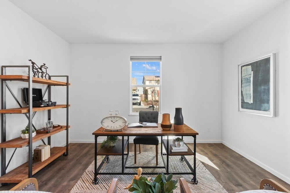 410 Confederation Court