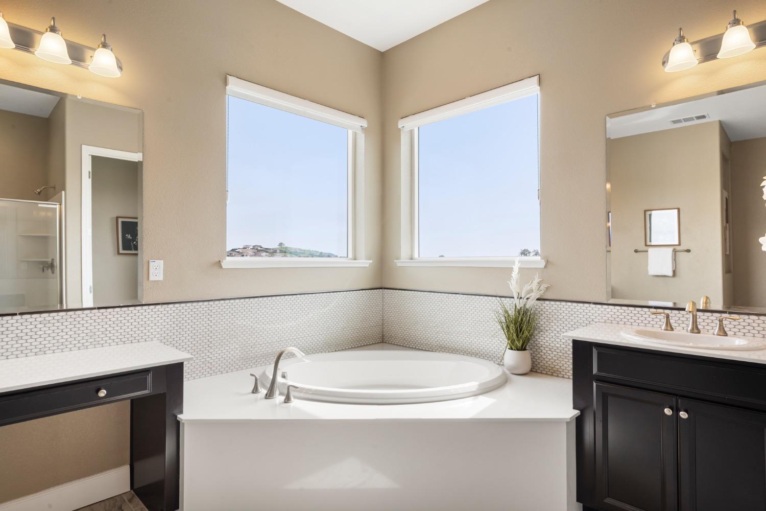 2650 Cobble Rock Way