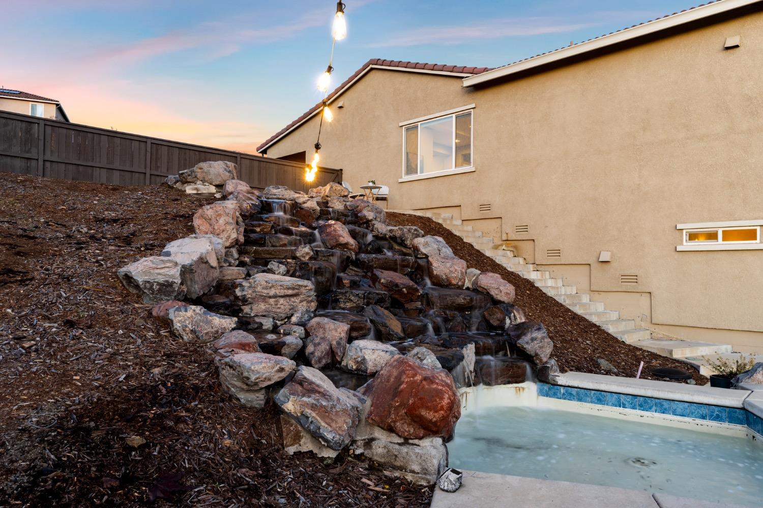 2650 Cobble Rock Way