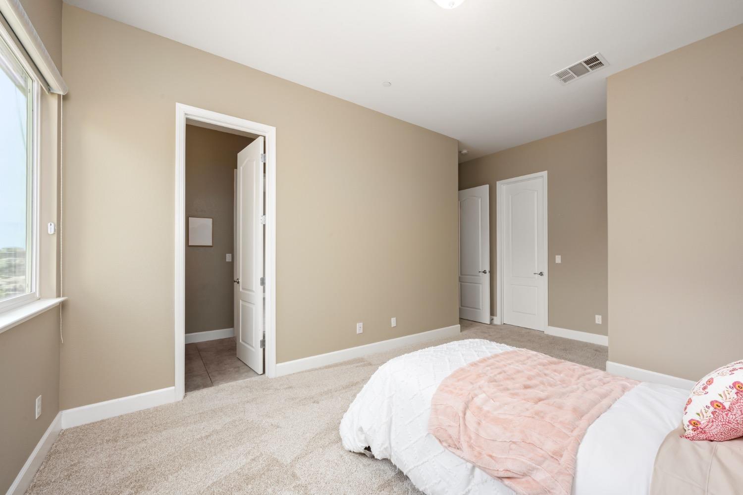 2650 Cobble Rock Way