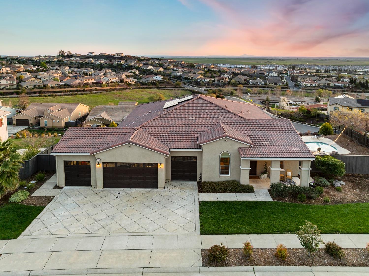 2650 Cobble Rock Way