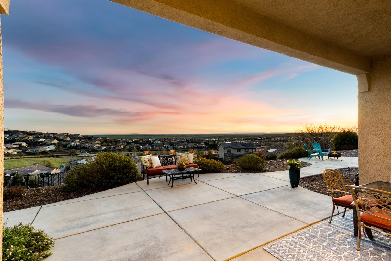 2650 Cobble Rock Way