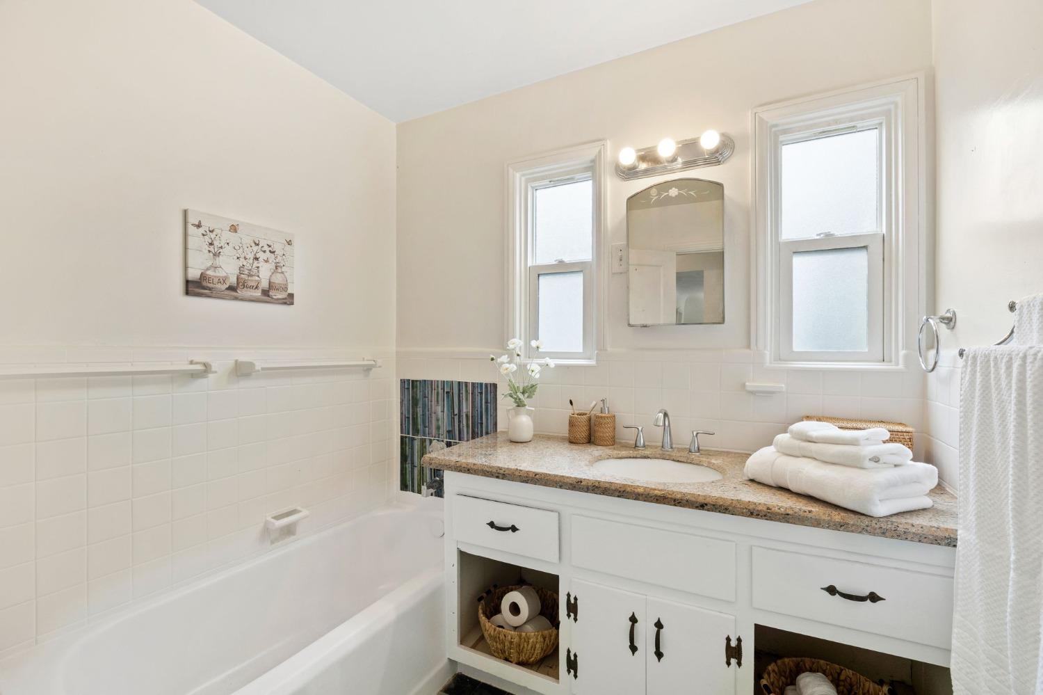 1676 Arcade Boulevard