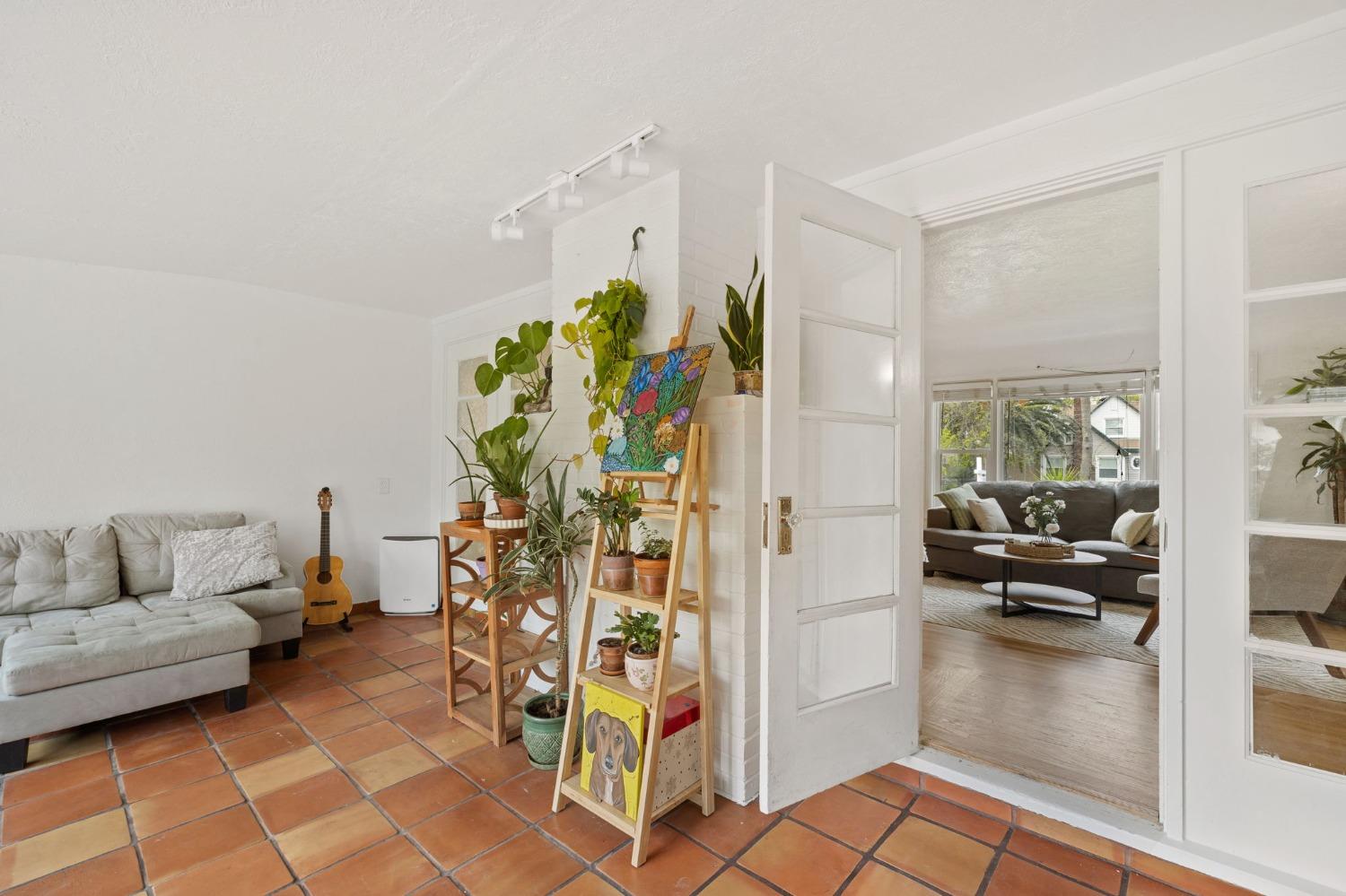 1676 Arcade Boulevard