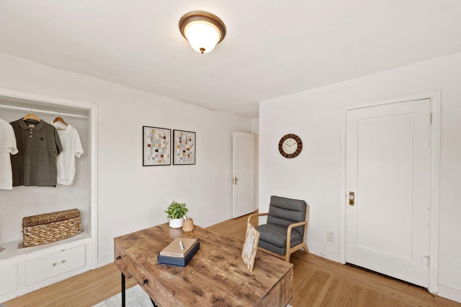 1676 Arcade Boulevard