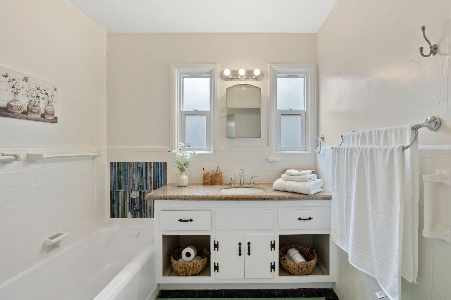 1676 Arcade Boulevard