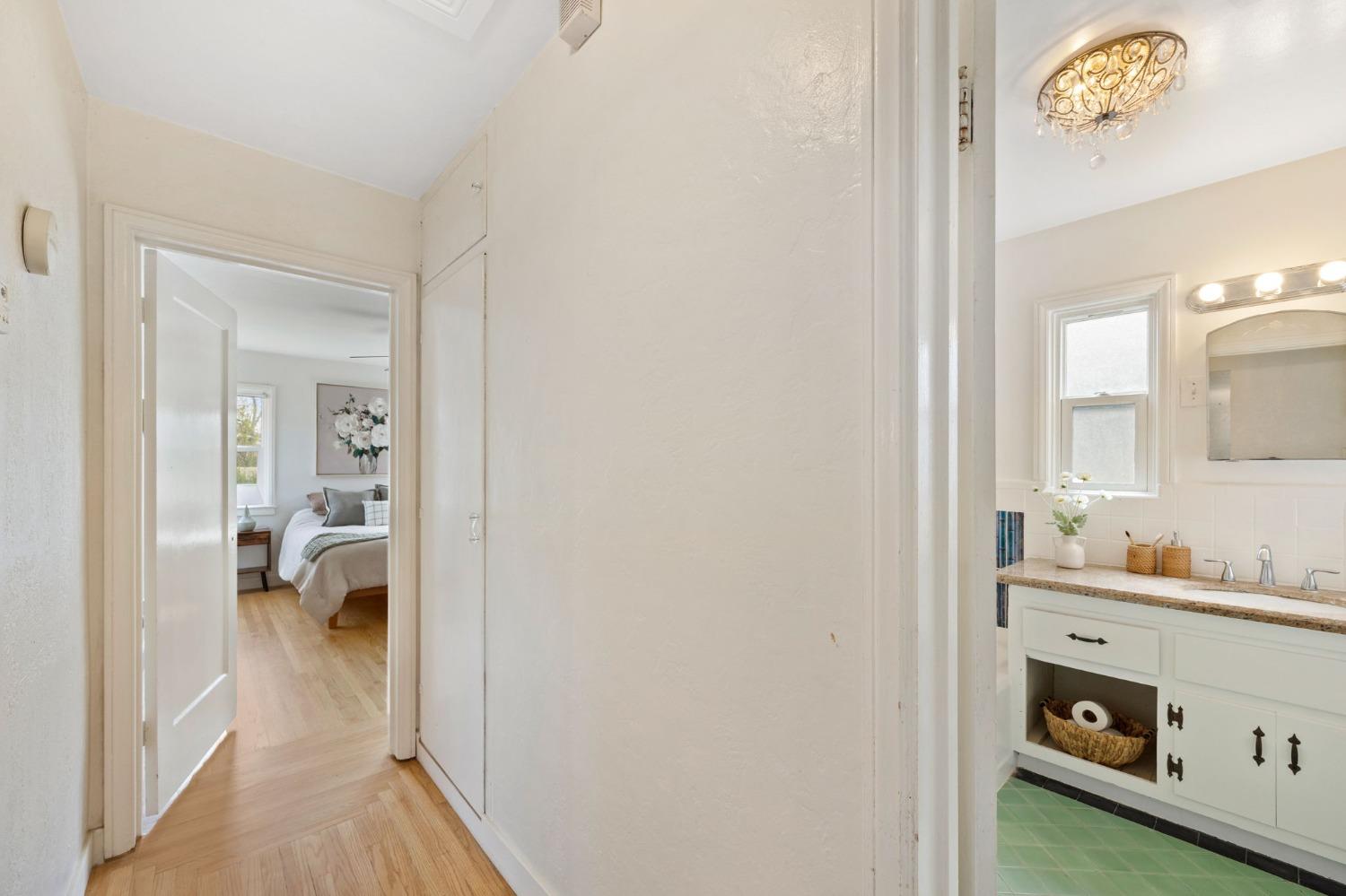 1676 Arcade Boulevard