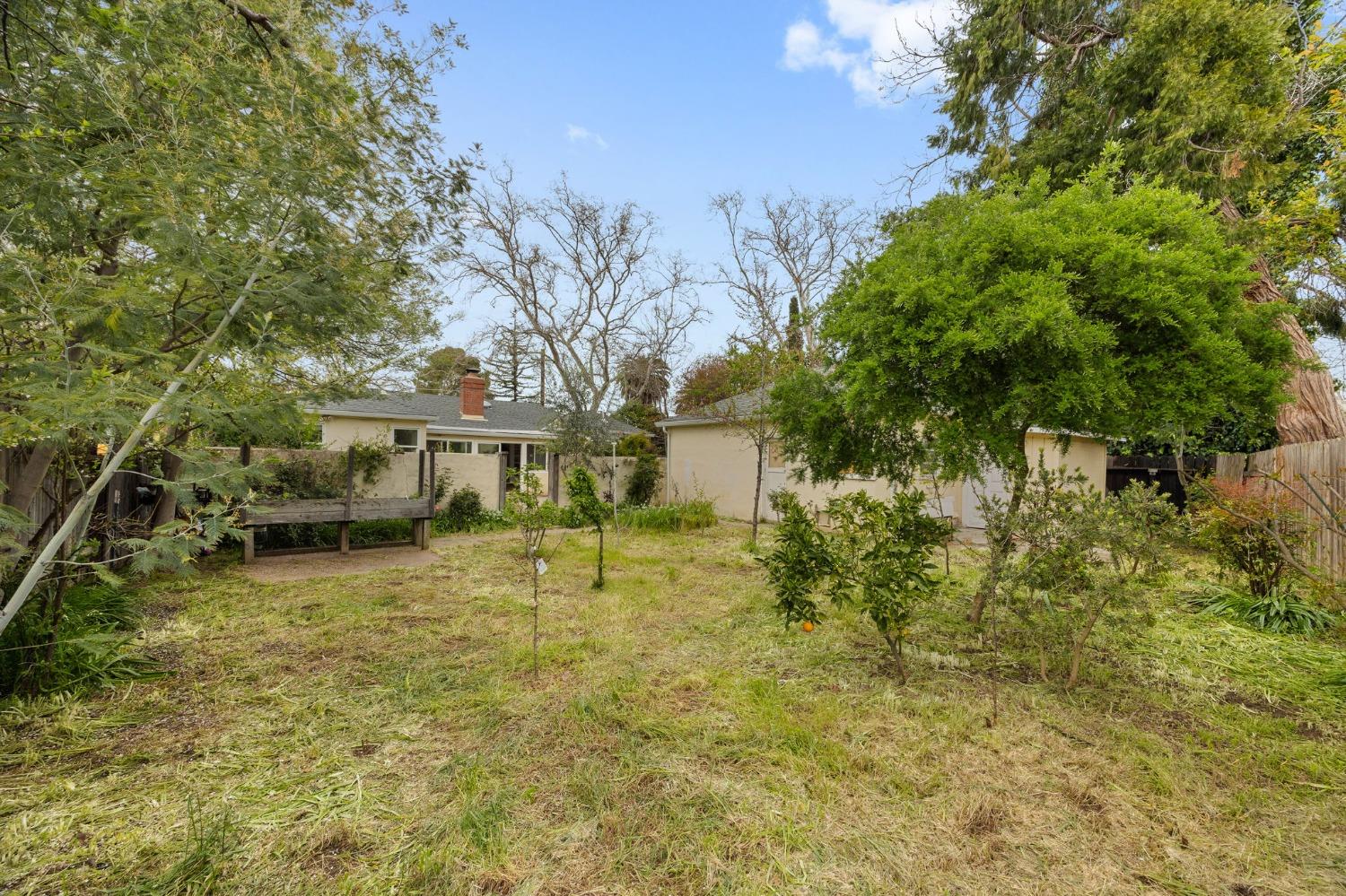 1676 Arcade Boulevard