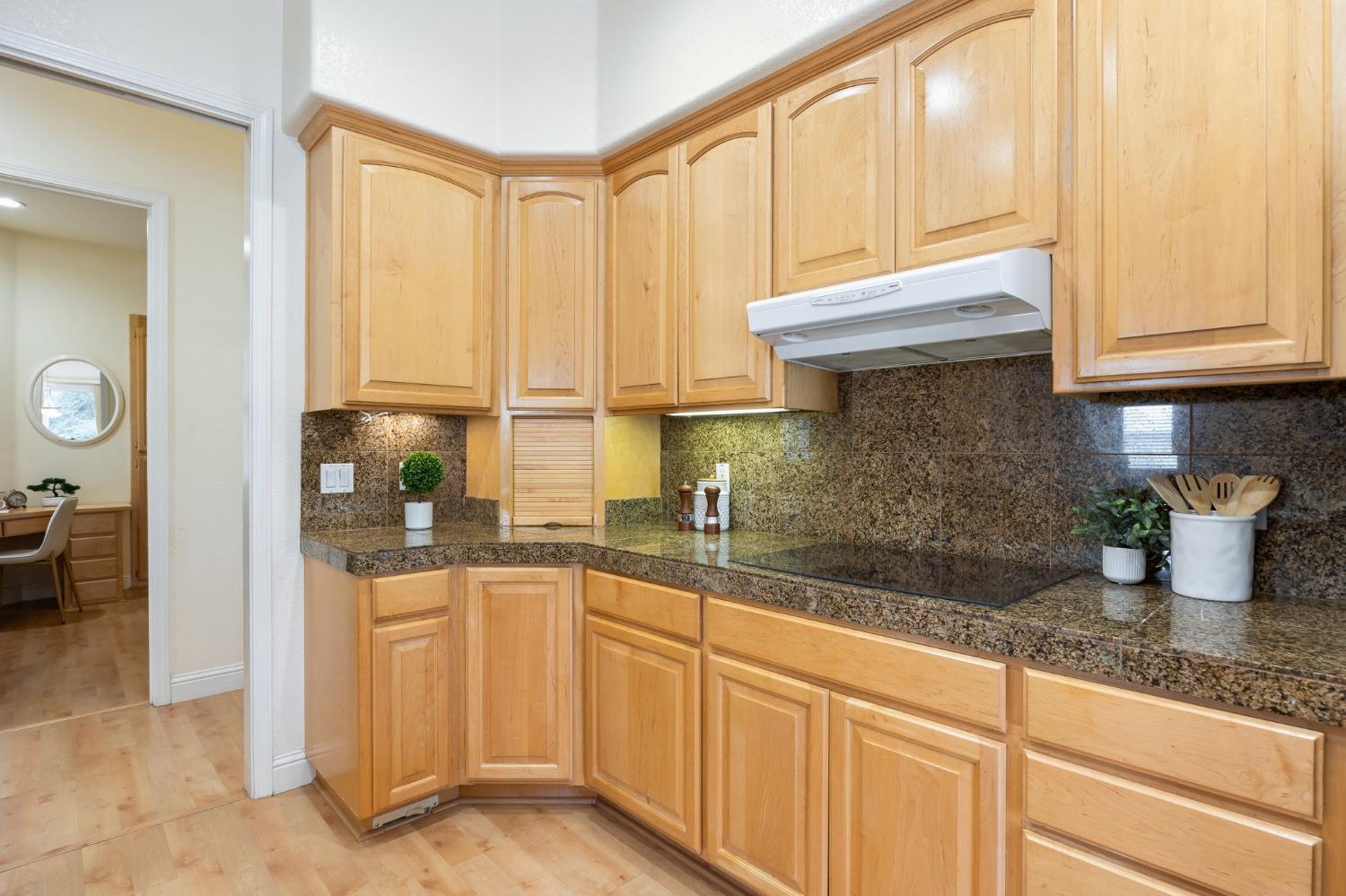 8141 E Carriage Lane