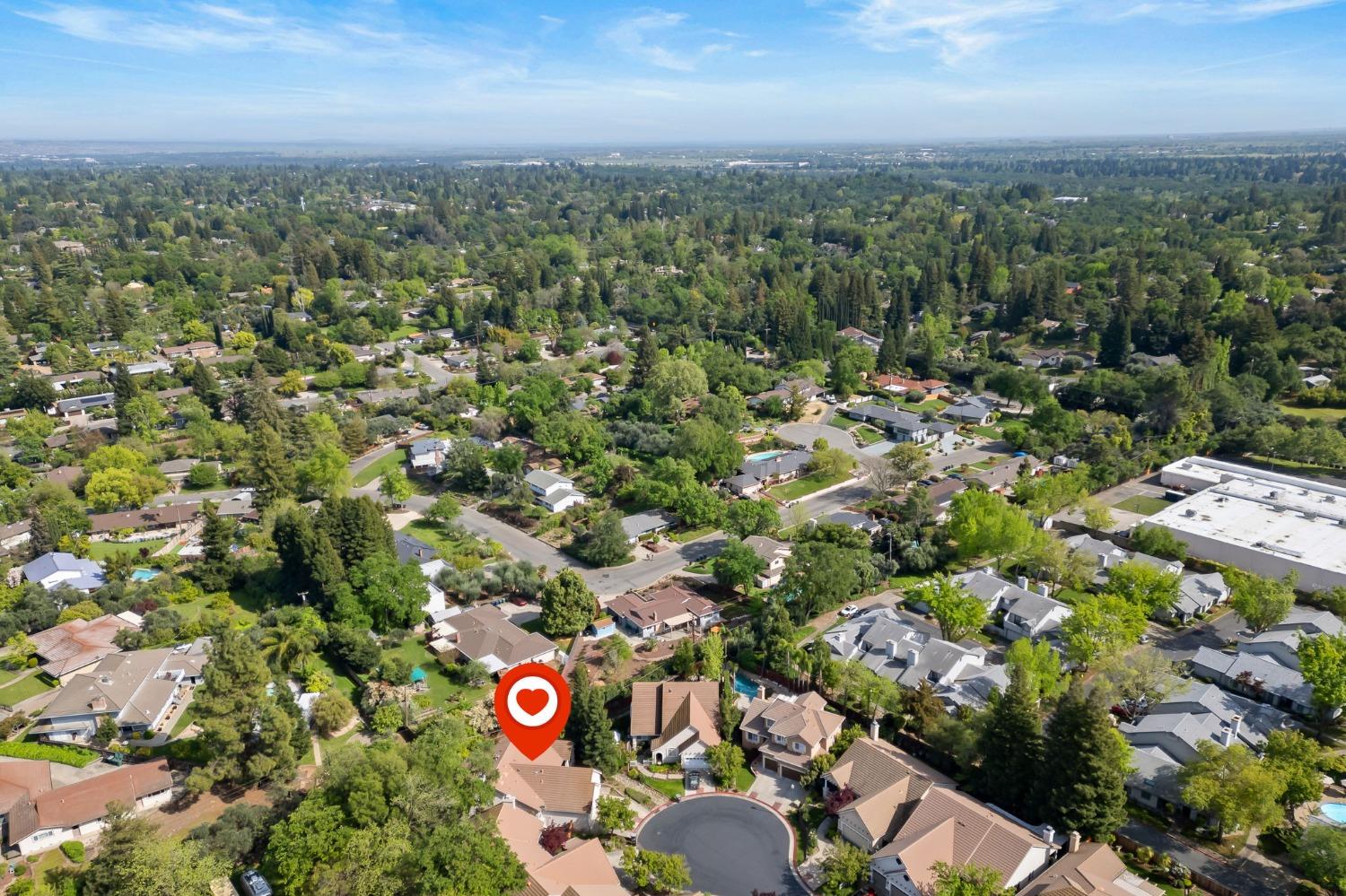 8141 E Carriage Lane