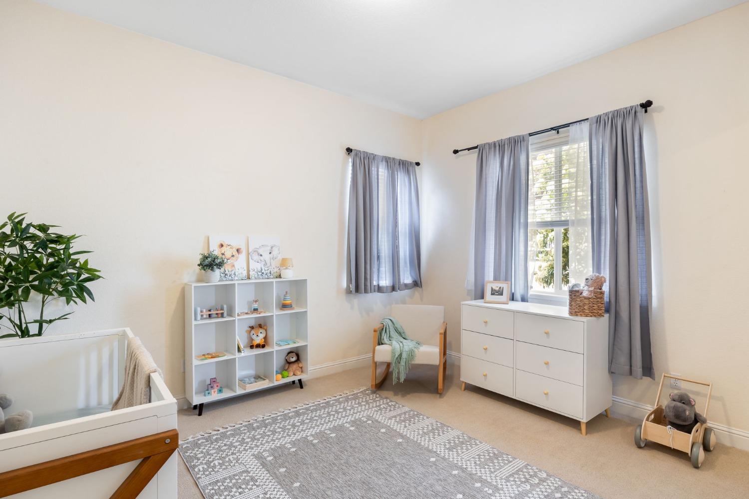 8141 E Carriage Lane