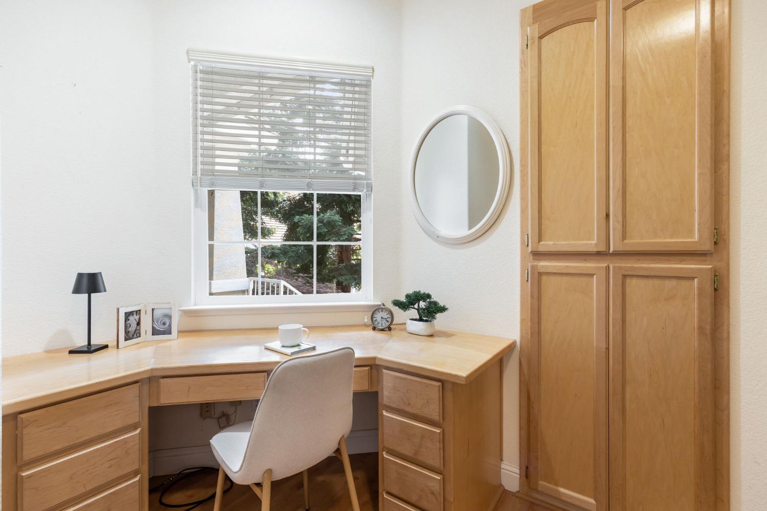 8141 E Carriage Lane