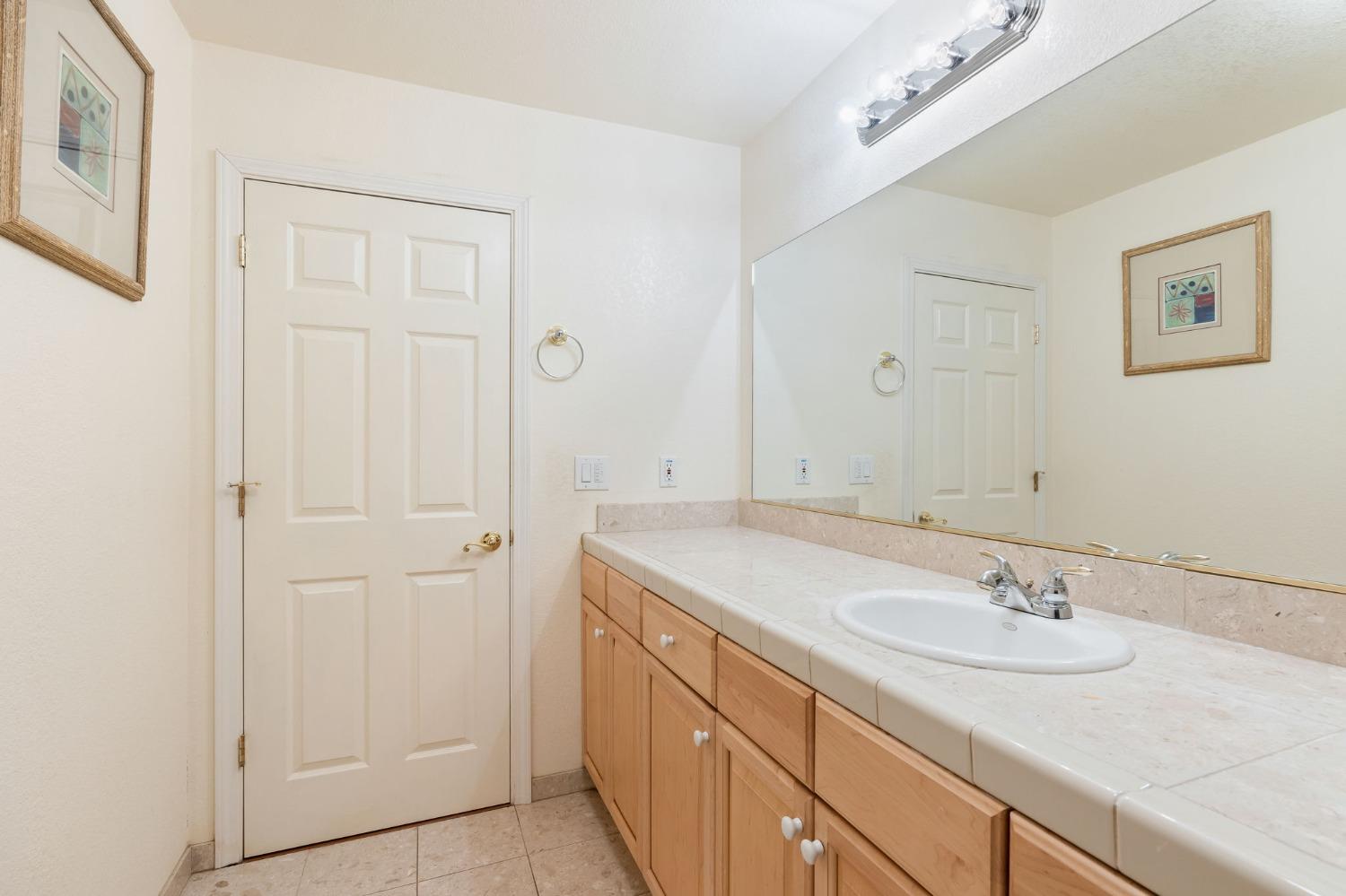 8141 E Carriage Lane