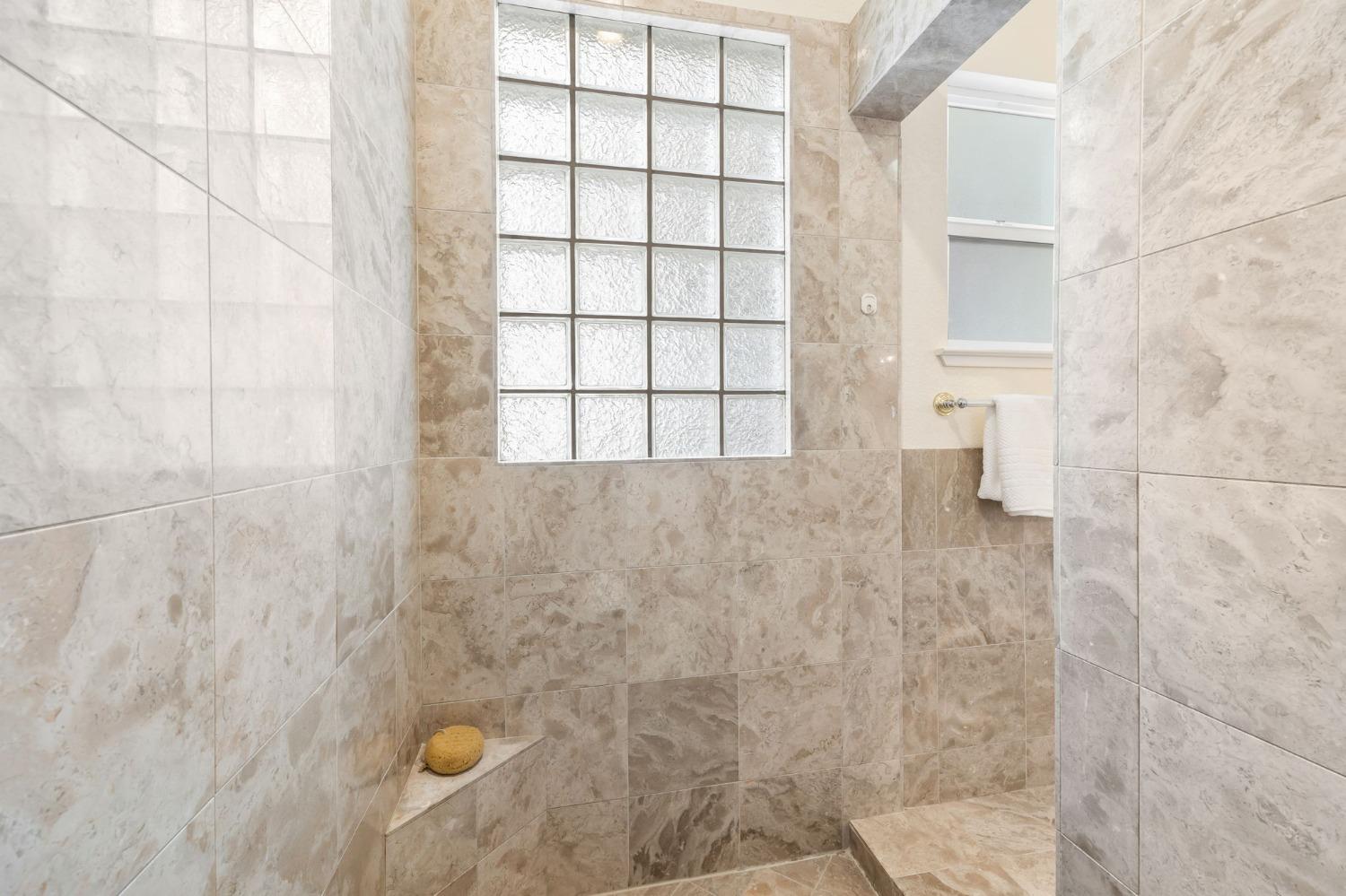 8141 E Carriage Lane