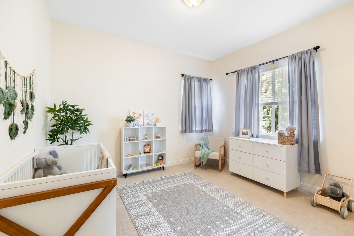 8141 E Carriage Lane