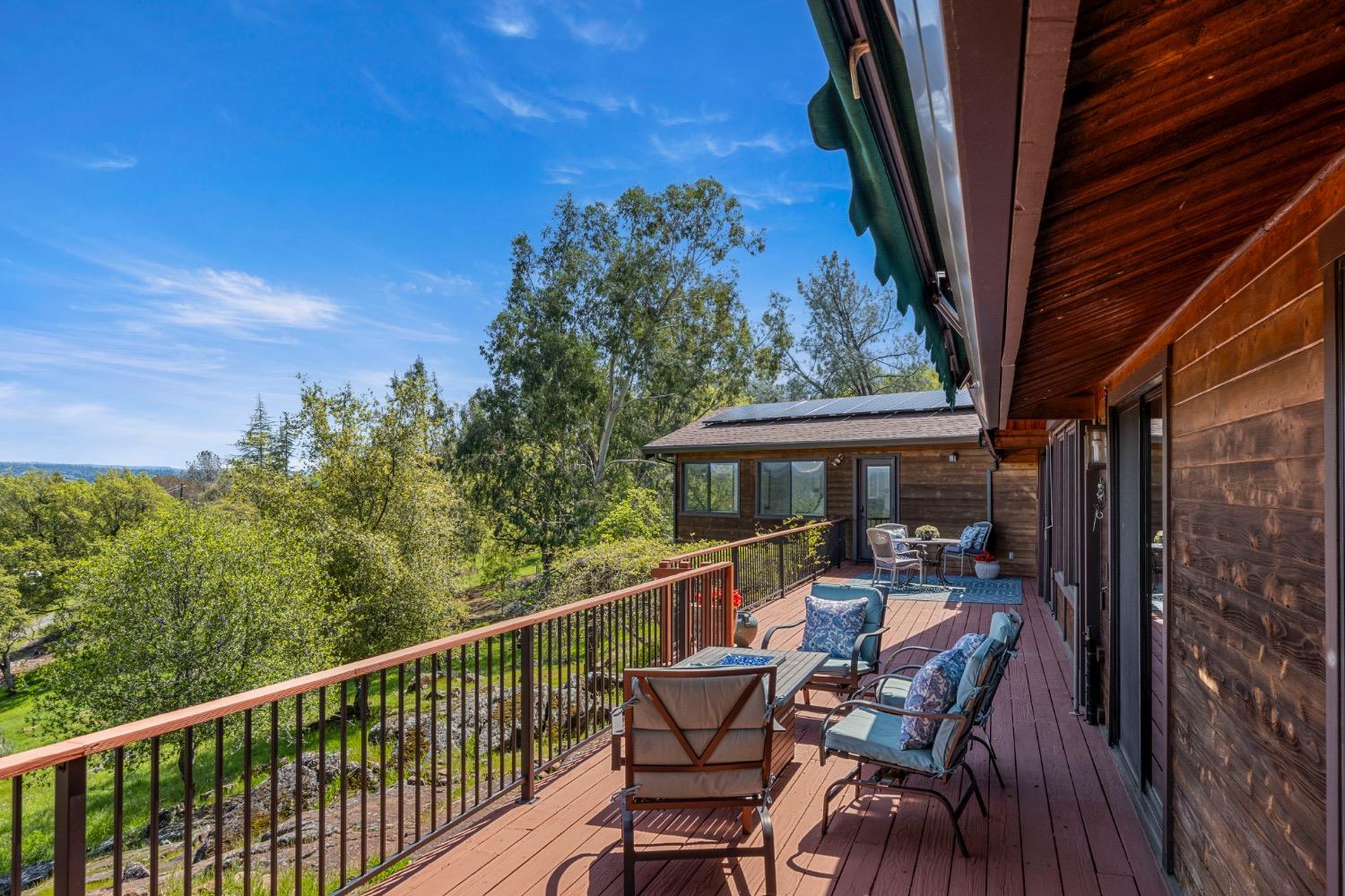 7649 Crystal Boulevard