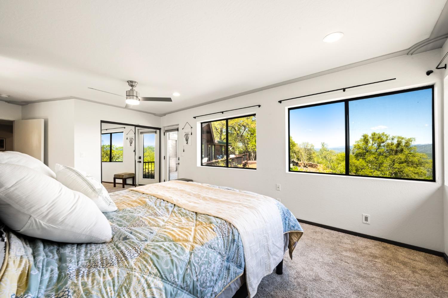 7649 Crystal Boulevard