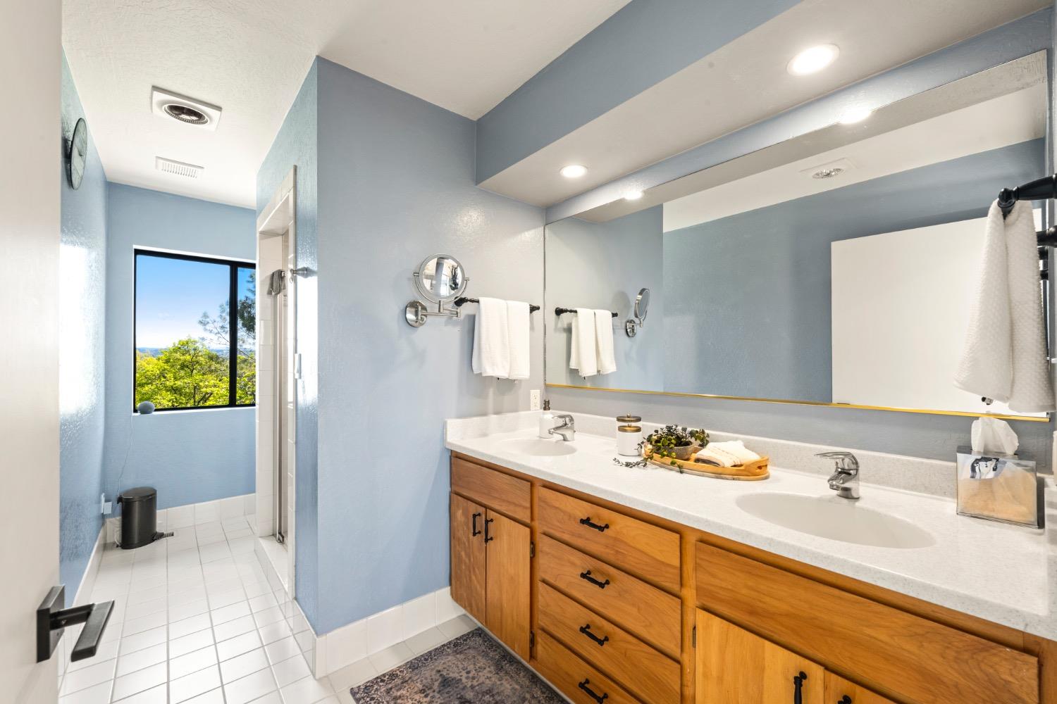 7649 Crystal Boulevard