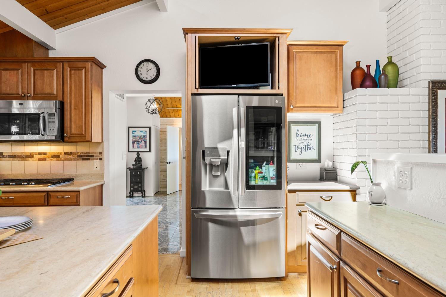 7649 Crystal Boulevard