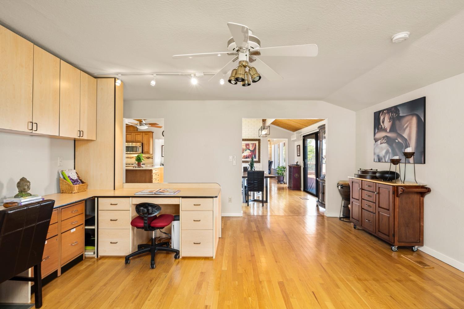 7649 Crystal Boulevard