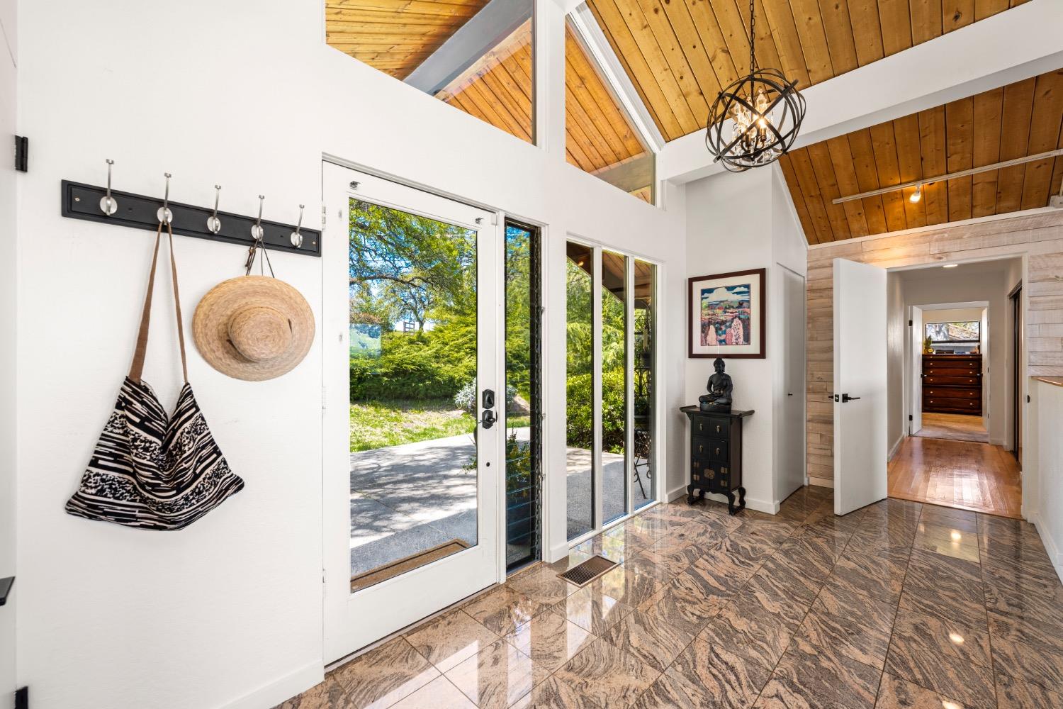 7649 Crystal Boulevard