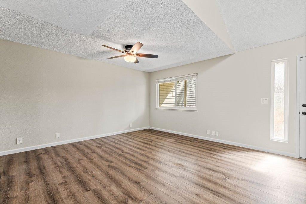 5871 sperry Drive