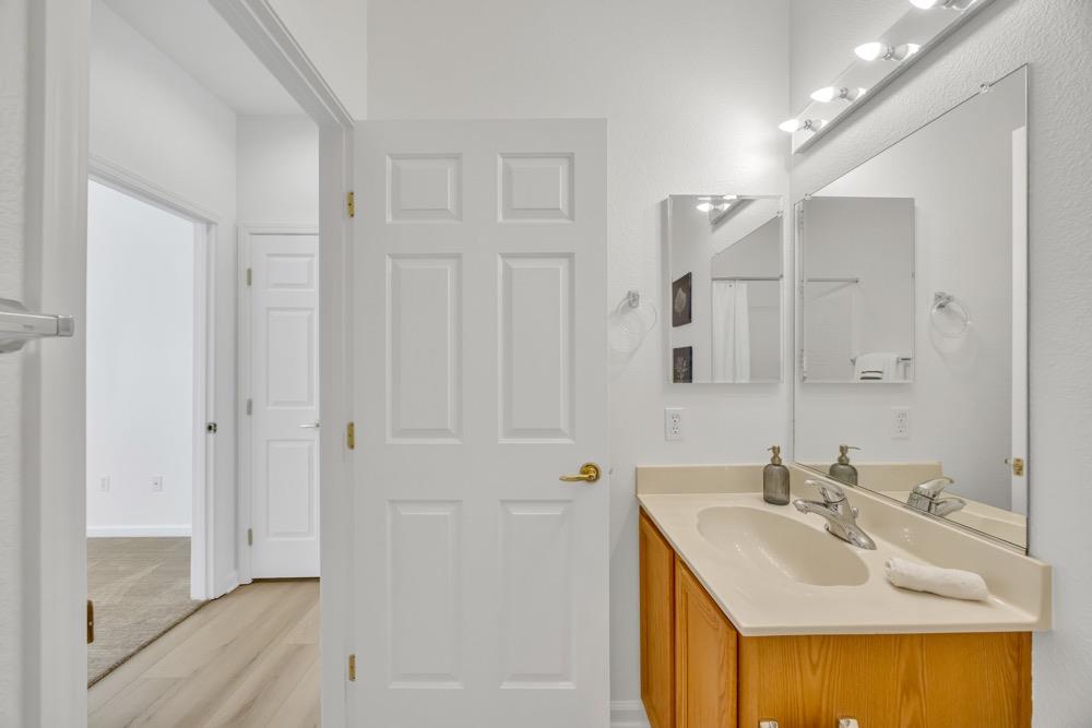 2212 Pebblestone Lane