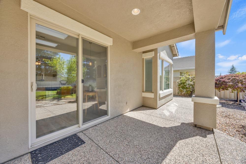 2212 Pebblestone Lane