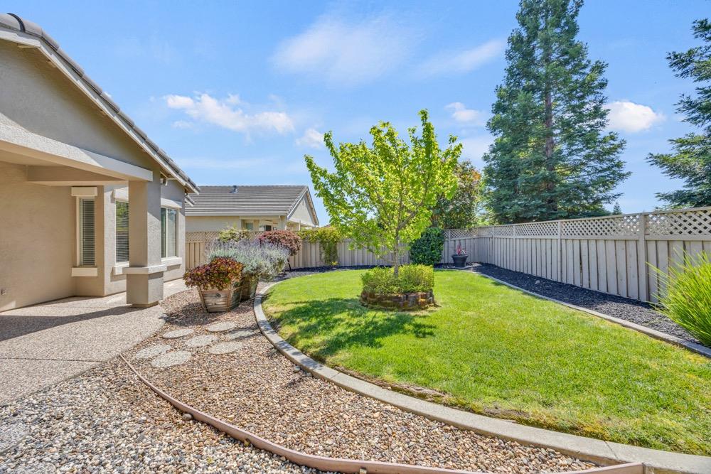 2212 Pebblestone Lane