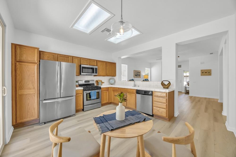 2212 Pebblestone Lane