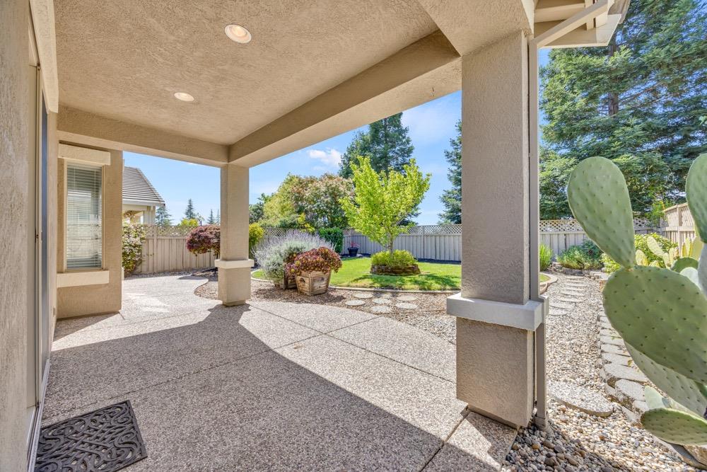 2212 Pebblestone Lane