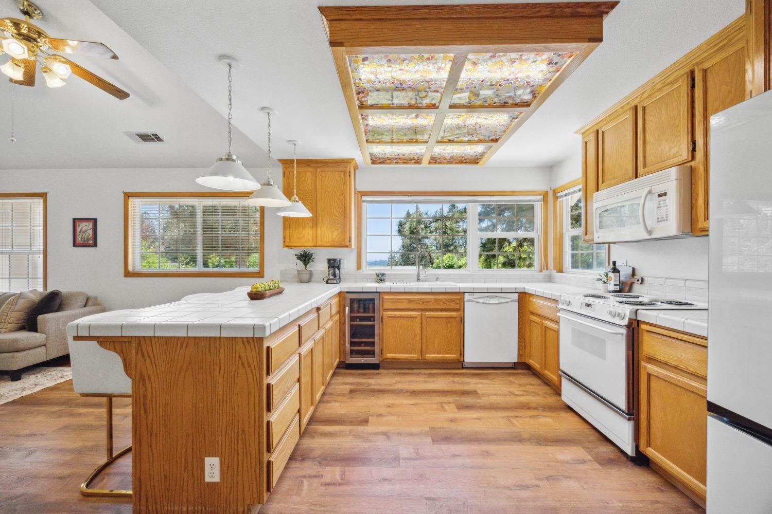 3255 Vista Del Mundo