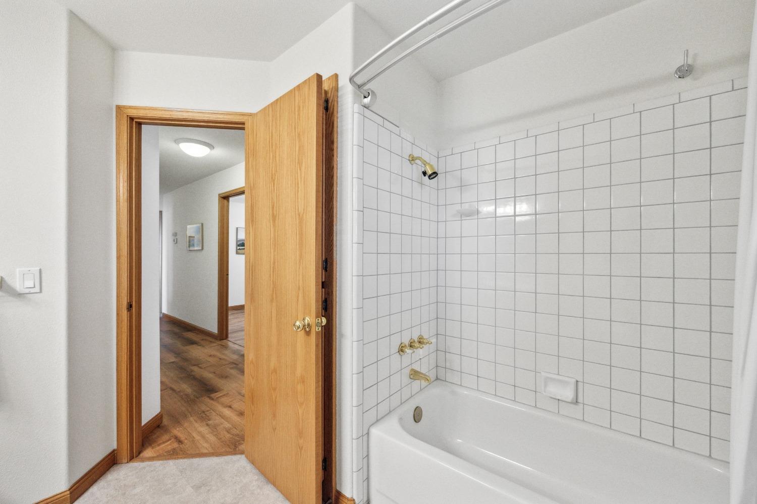 3255 Vista Del Mundo