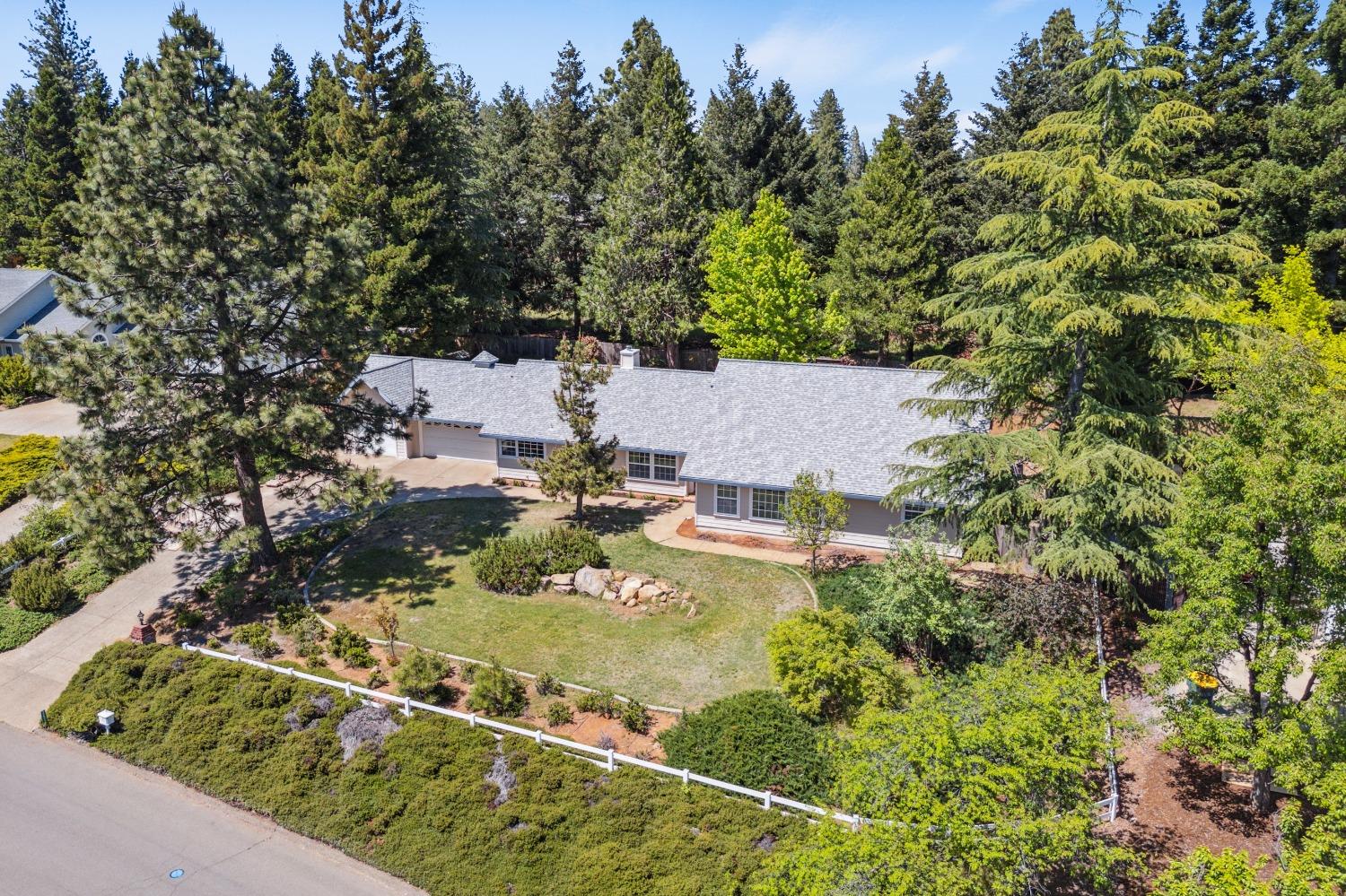 3255 Vista Del Mundo