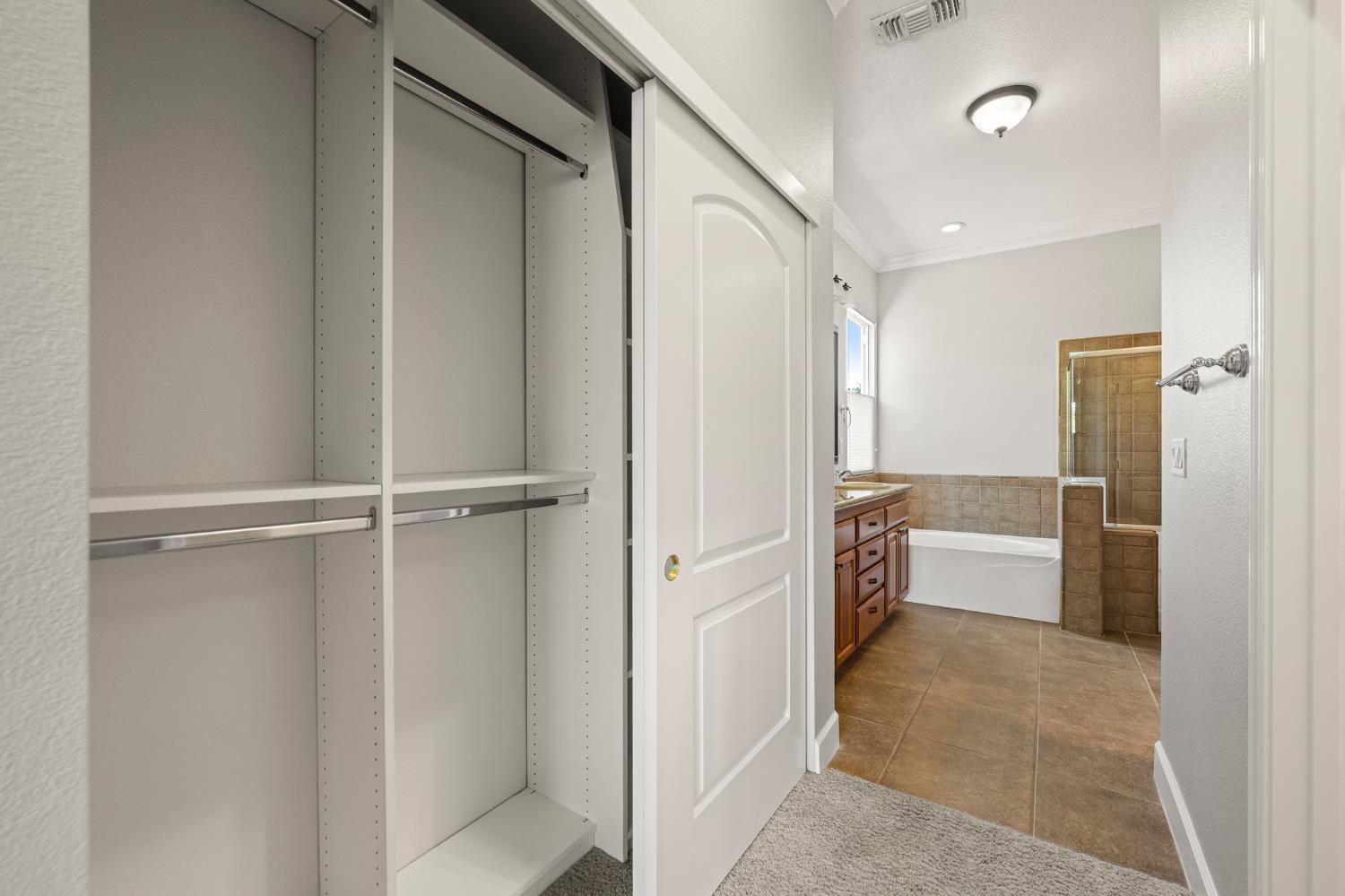 7473 Grassy Creek Way