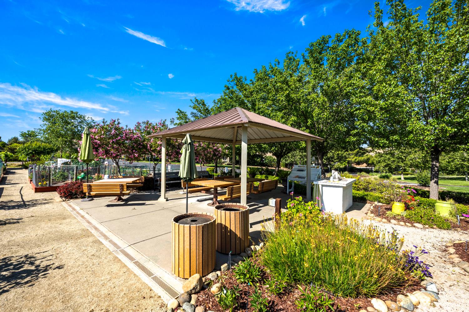 7473 Grassy Creek Way