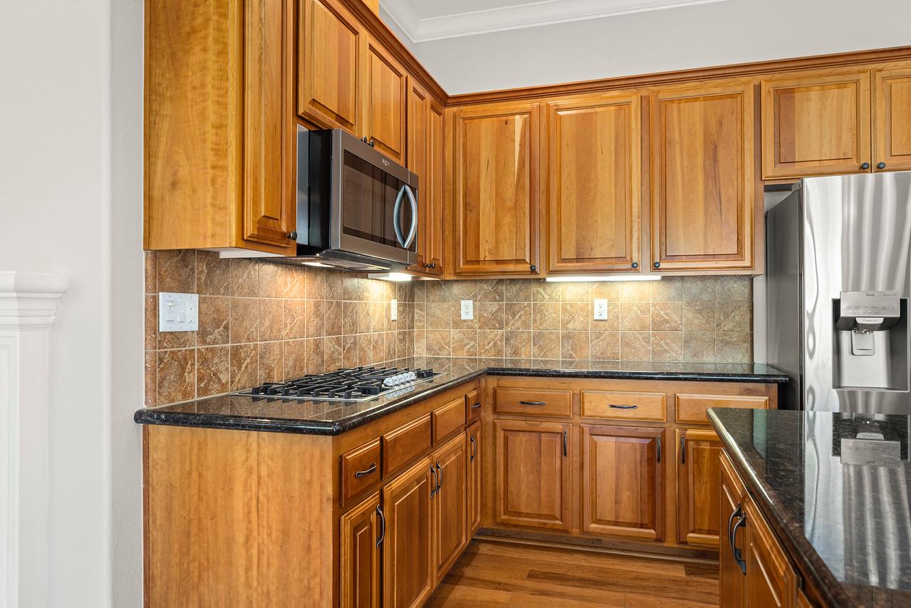 7473 Grassy Creek Way