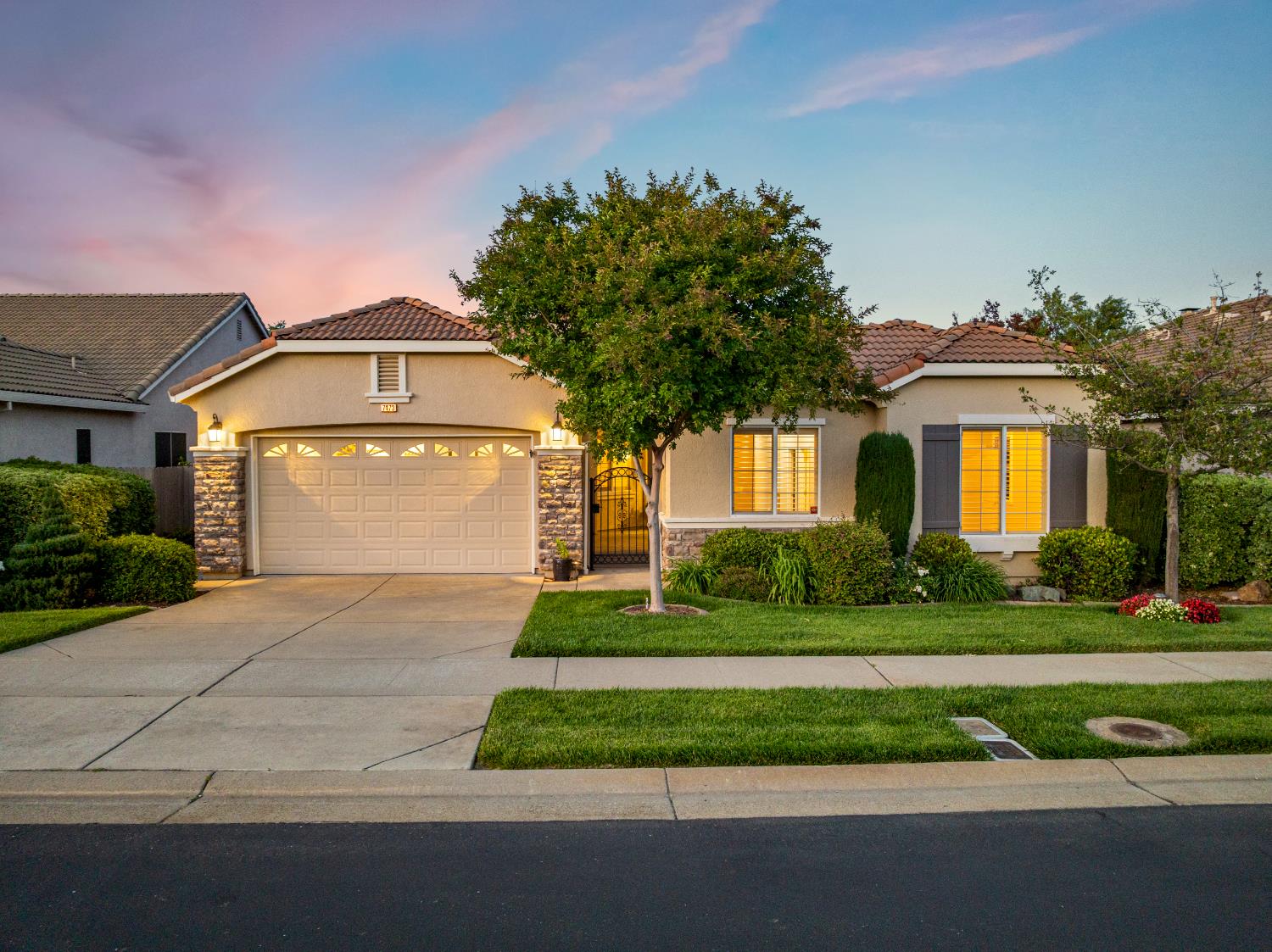 7473 Grassy Creek Way