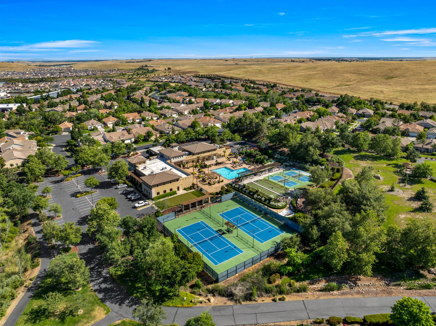 7473 Grassy Creek Way