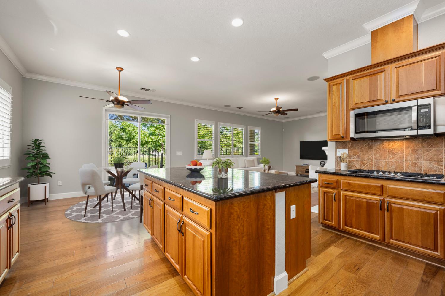 7473 Grassy Creek Way