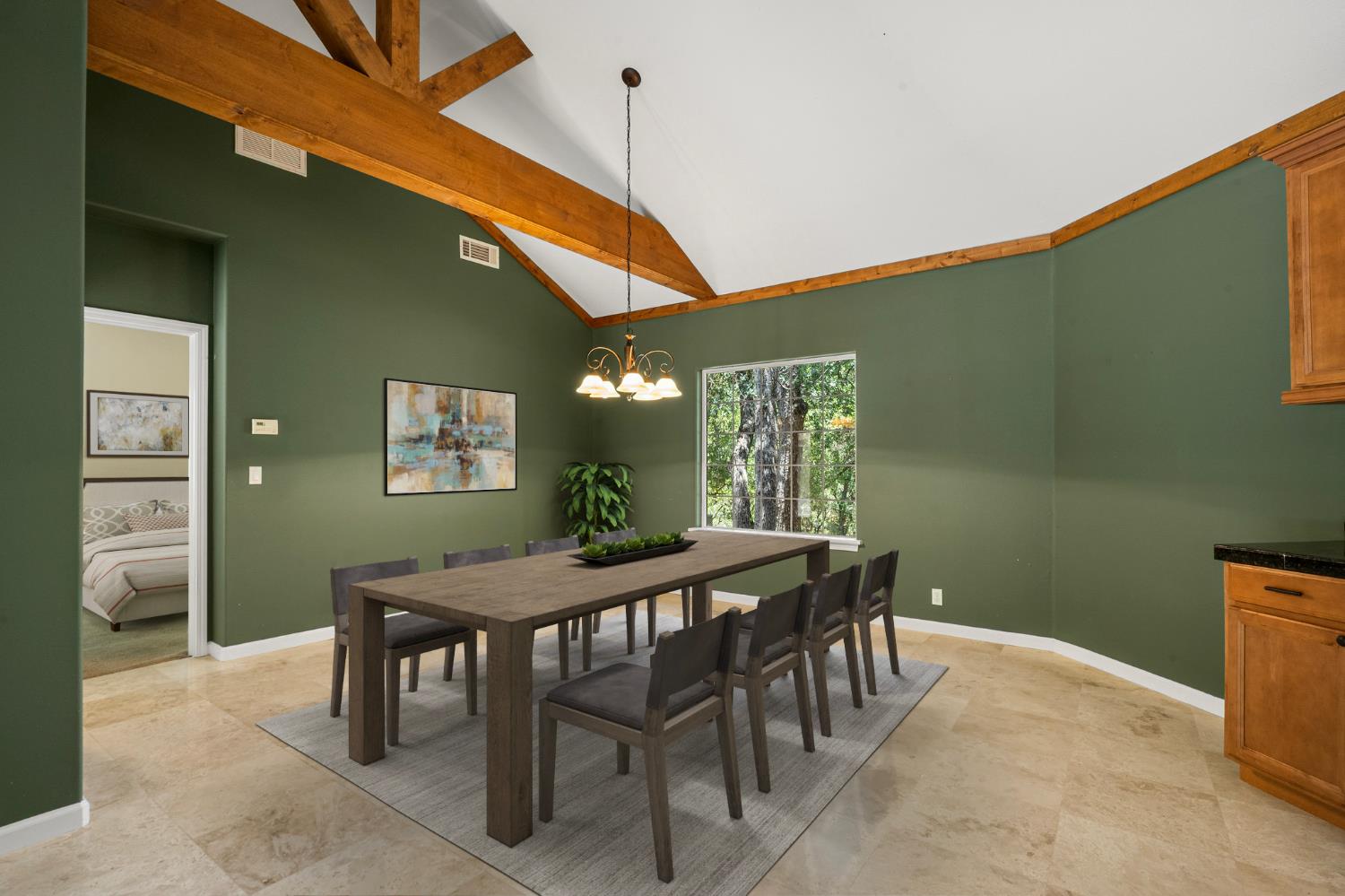 2611 Golden Fawn Trail