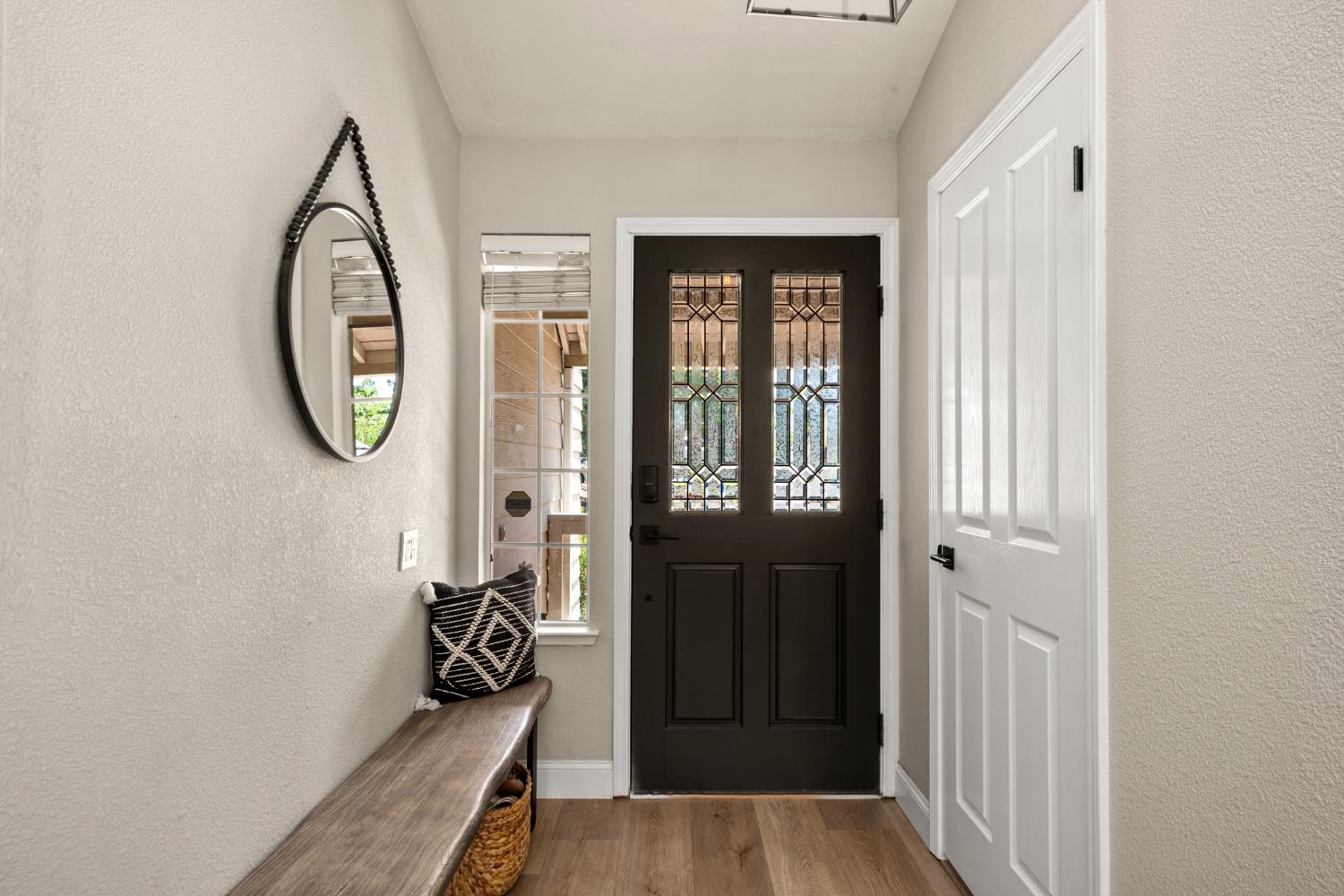 512 Santa Cruz Court