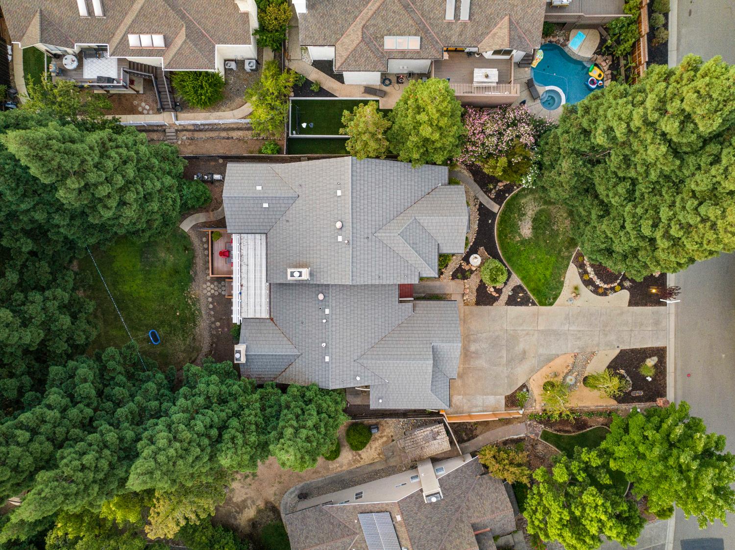 512 Santa Cruz Court