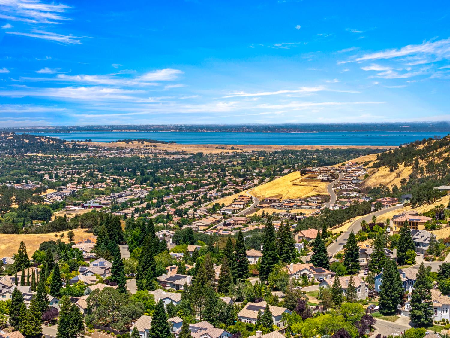 512 Santa Cruz Court