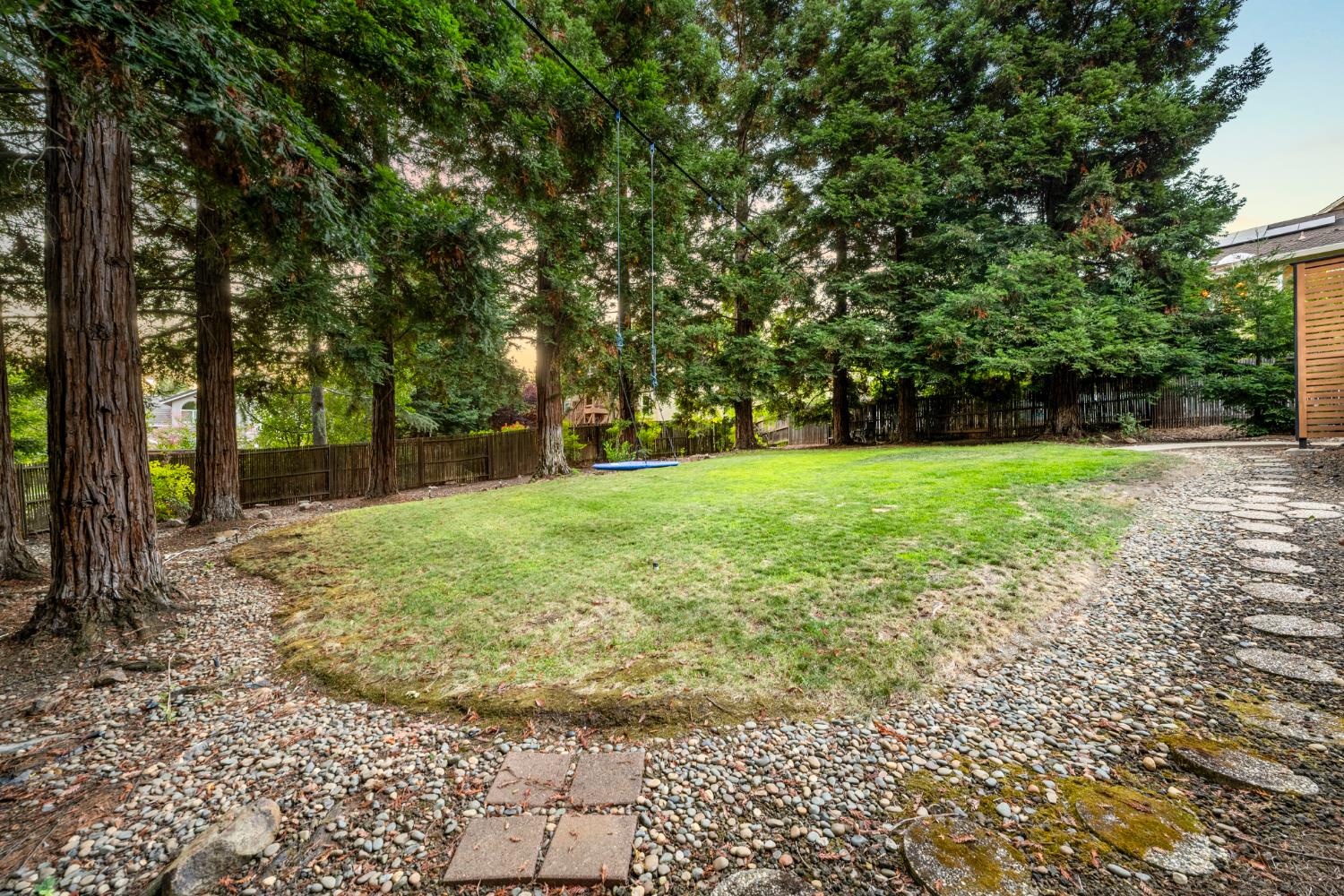 512 Santa Cruz Court