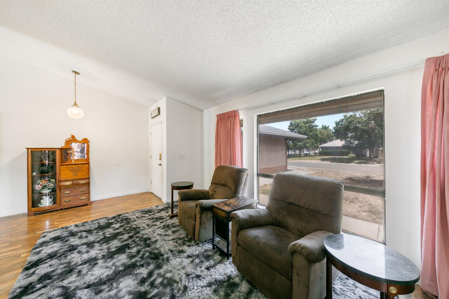 4904 Buffwood Way